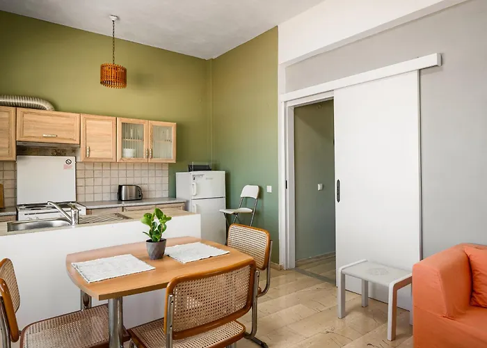 Appartement Agaloula Centrally Located Apartments, *