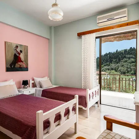 Apartmán Agaloula Centrally Located Apartments, Lákka