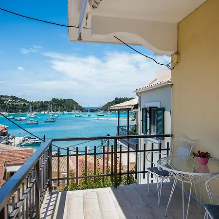 Apartmán Agaloula Centrally Located Apartments, *