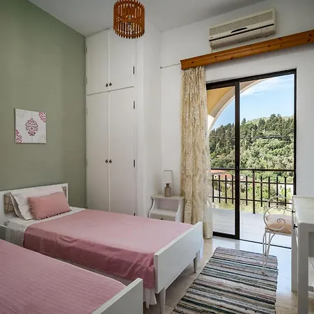 Agaloula Centrally Located Apartments, Apartmán *