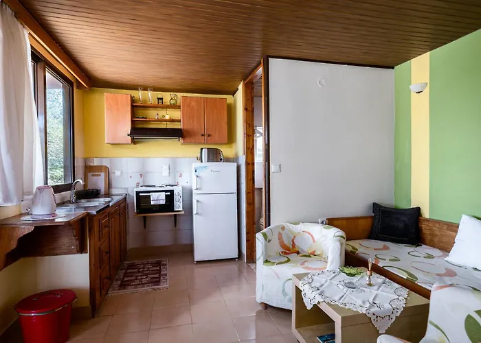 Agaloula Centrally Located Apartments, Apartamento *