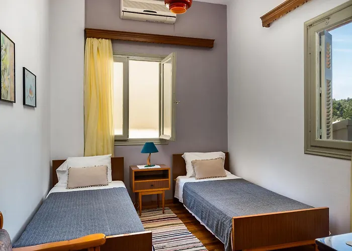 Agaloula Centrally Located Apartments, Apartamento Lákka